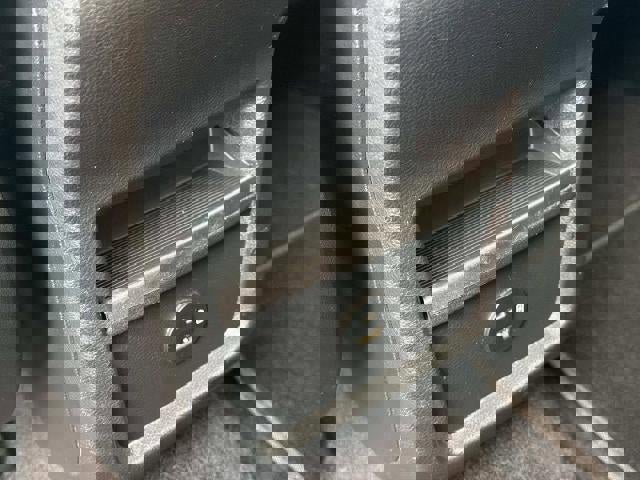 Used 2022 Ford Edge SEL image 46