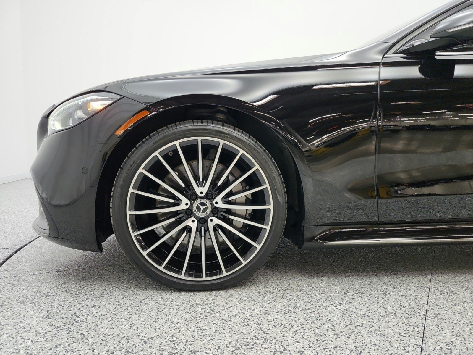 Used 2023 Mercedes-Benz S 580 4MATIC Sedan image 22