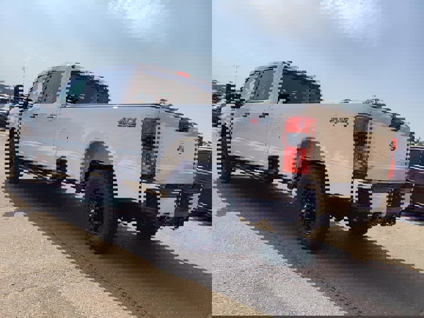 New 2026 Ford F350 4x4 Crew Cab Super Duty image 4