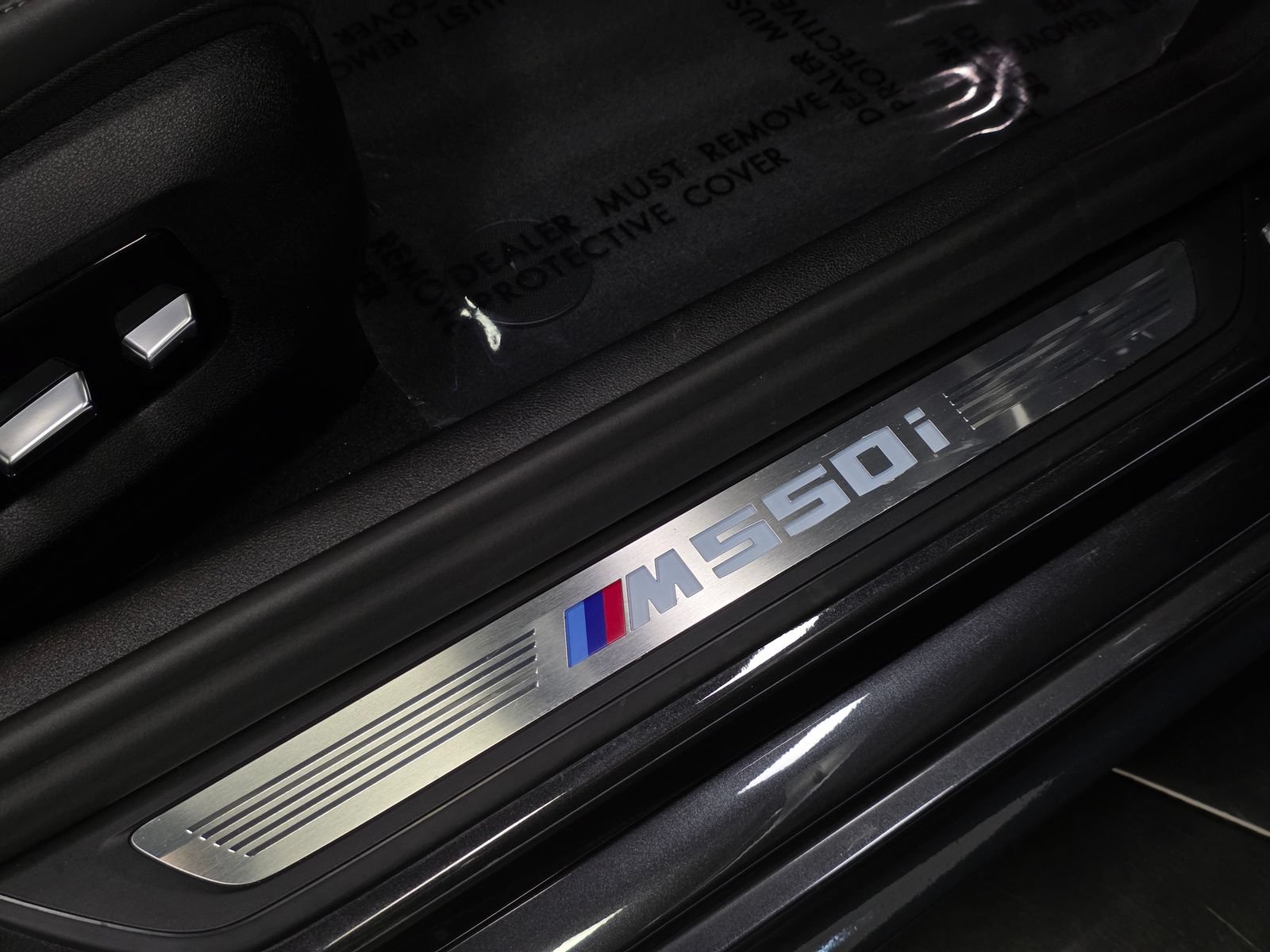 Used 2020 BMW M550i xDrive w/ Executive Package AWD/4WD image 43