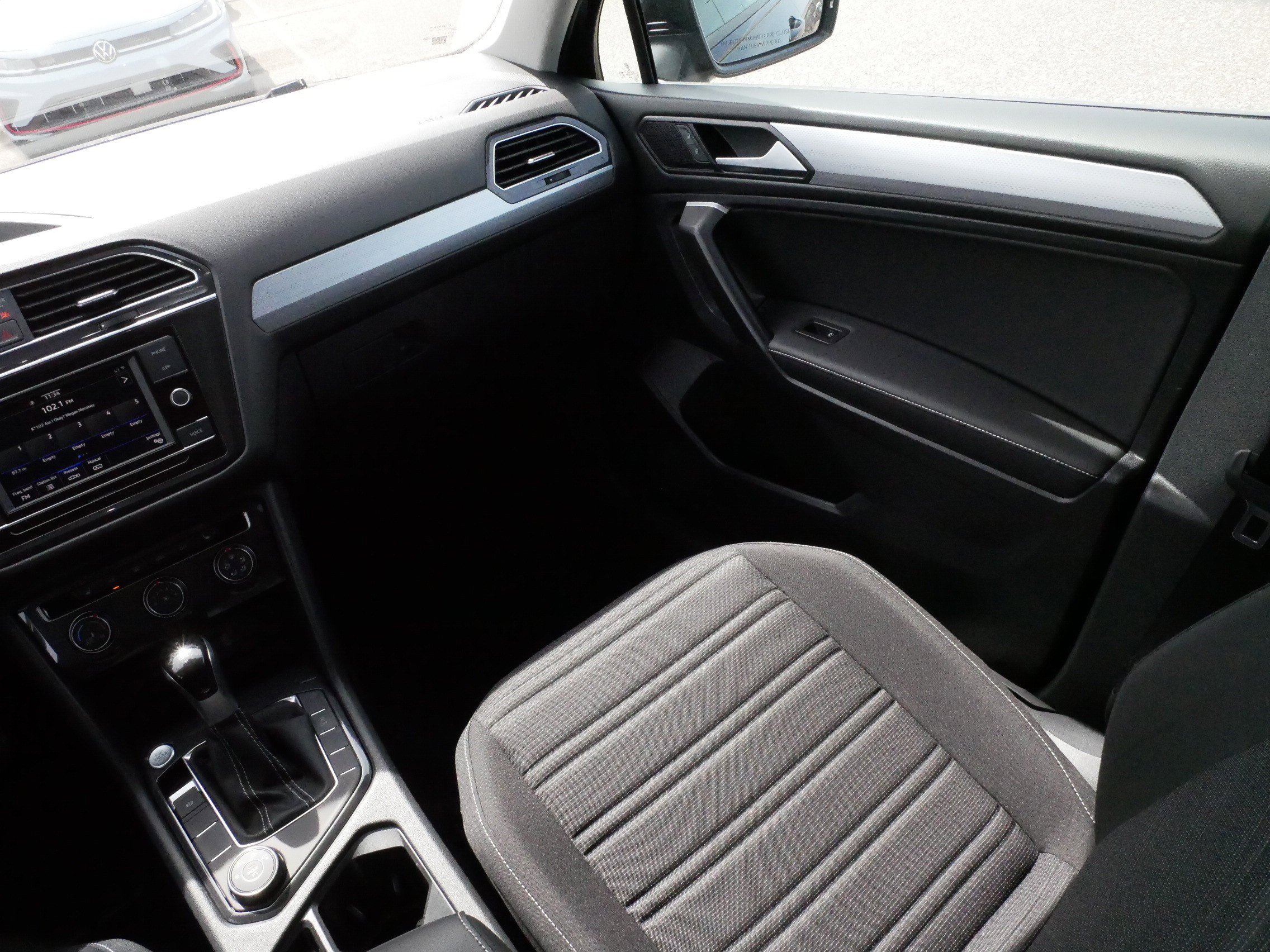 Certified 2024 Volkswagen Tiguan S image 11