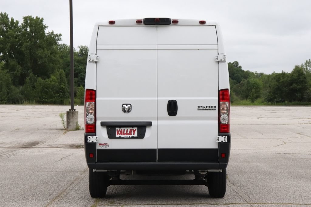 Used 2024 RAM ProMaster 1500 w/ Convenience Group FWD image 8