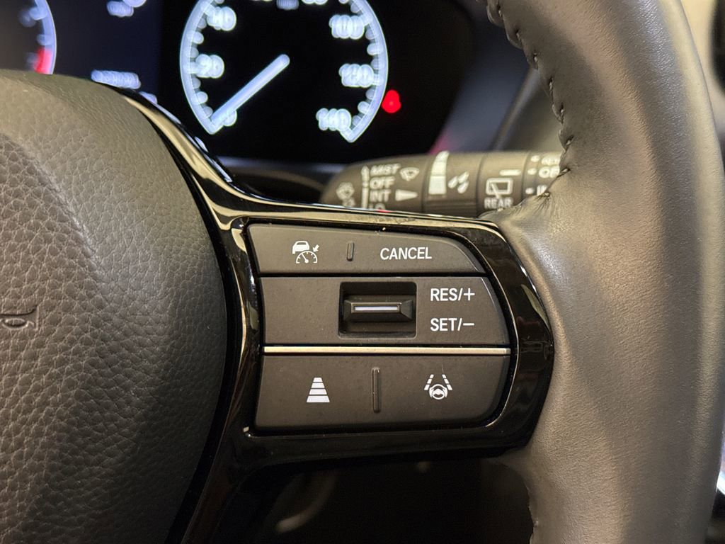Certified 2024 Honda HR-V EX-L image 30