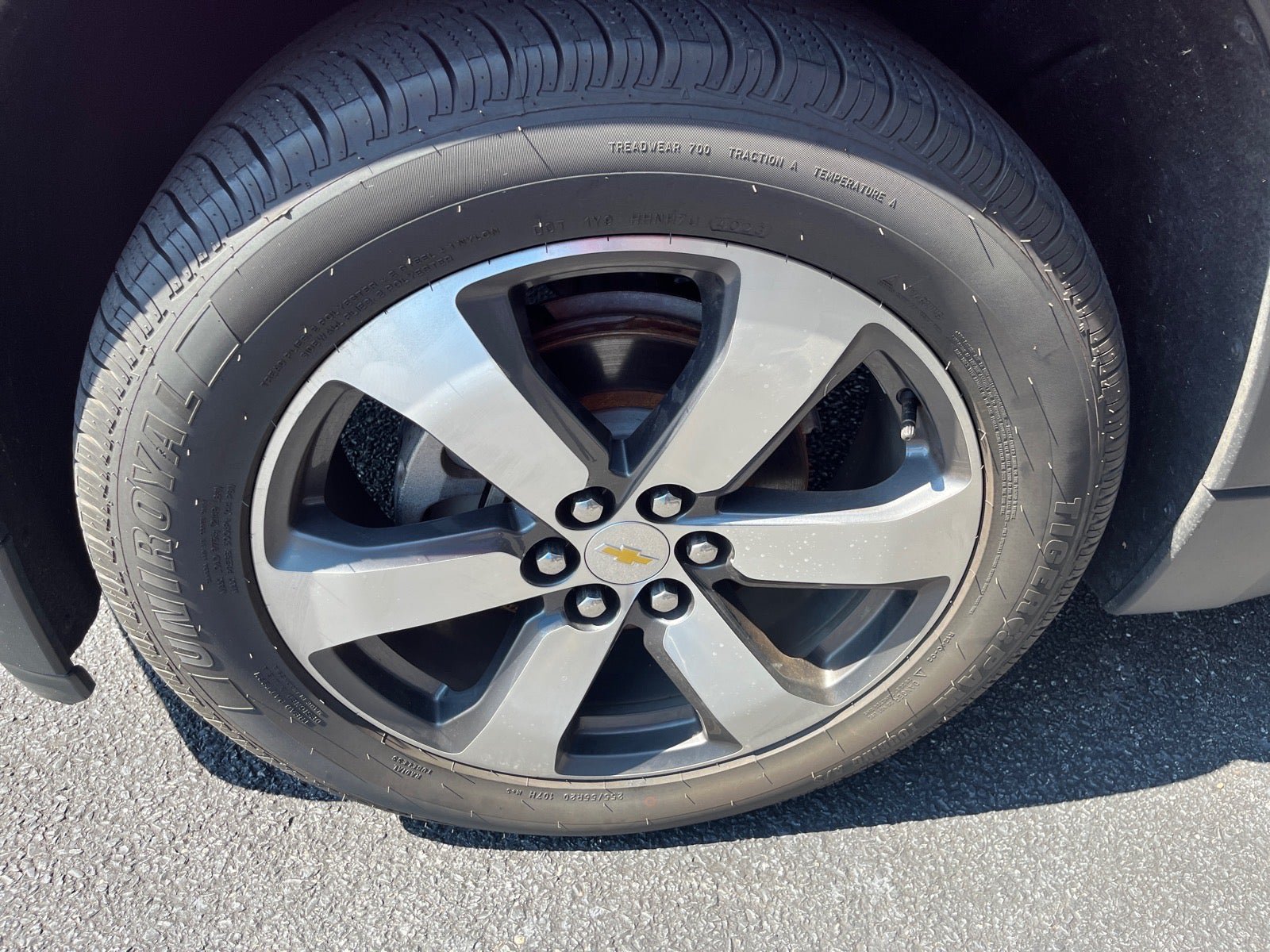 Used 2019 Chevrolet Traverse LT w/ LT Premium Package AWD/4WD image 9