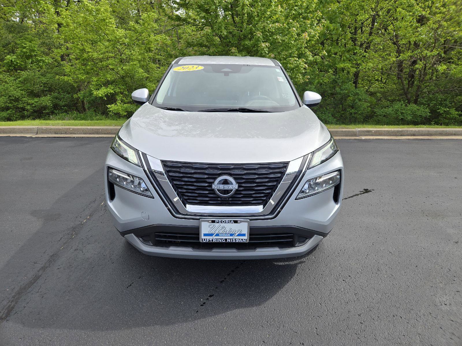 Used 2023 Nissan Rogue SV AWD/4WD image 7