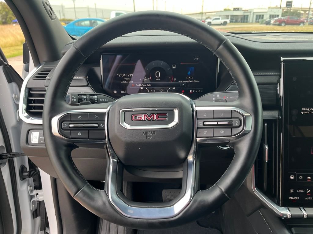 Used 2025 GMC Acadia Elevation image 18