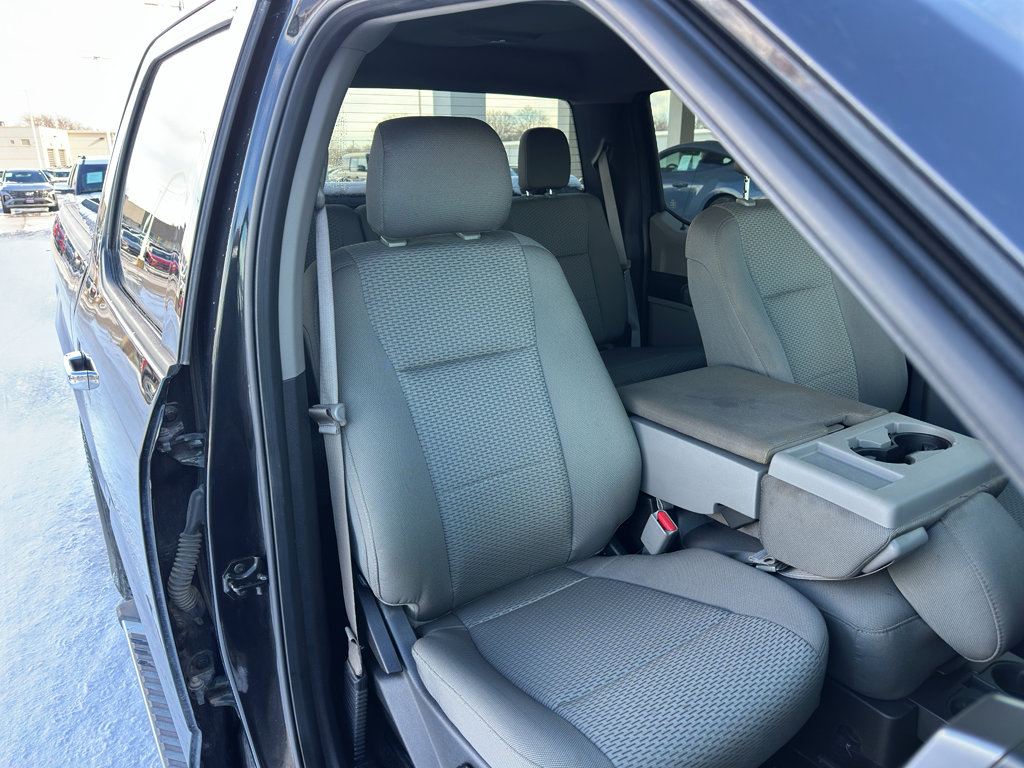 Used 2015 Ford F150 XLT w/ Equipment Group 301A Mid image 31