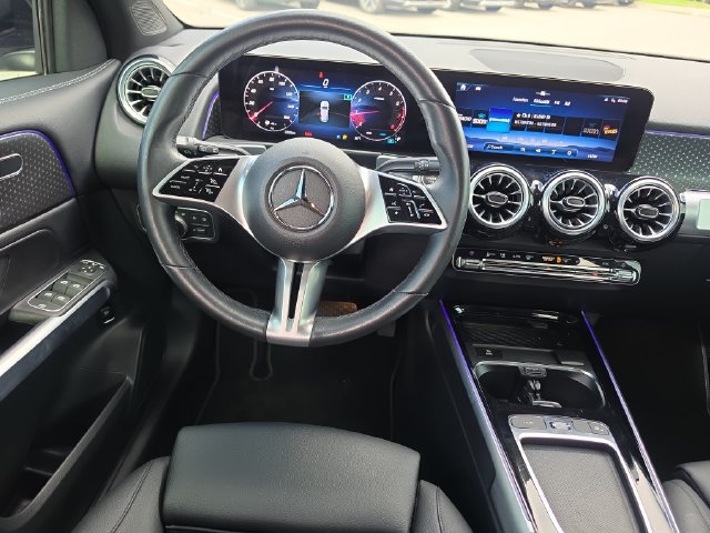 Used 2024 Mercedes-Benz GLB 250 image 9