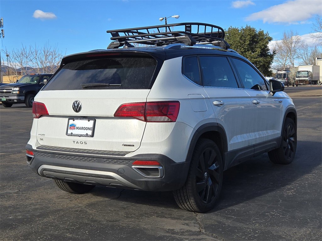 Used 2024 Volkswagen Taos SE w/ Panoramic Sunroof Package image 5
