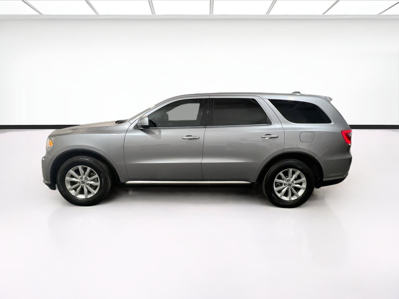 Used 2019 Dodge Durango SXT RWD image 22