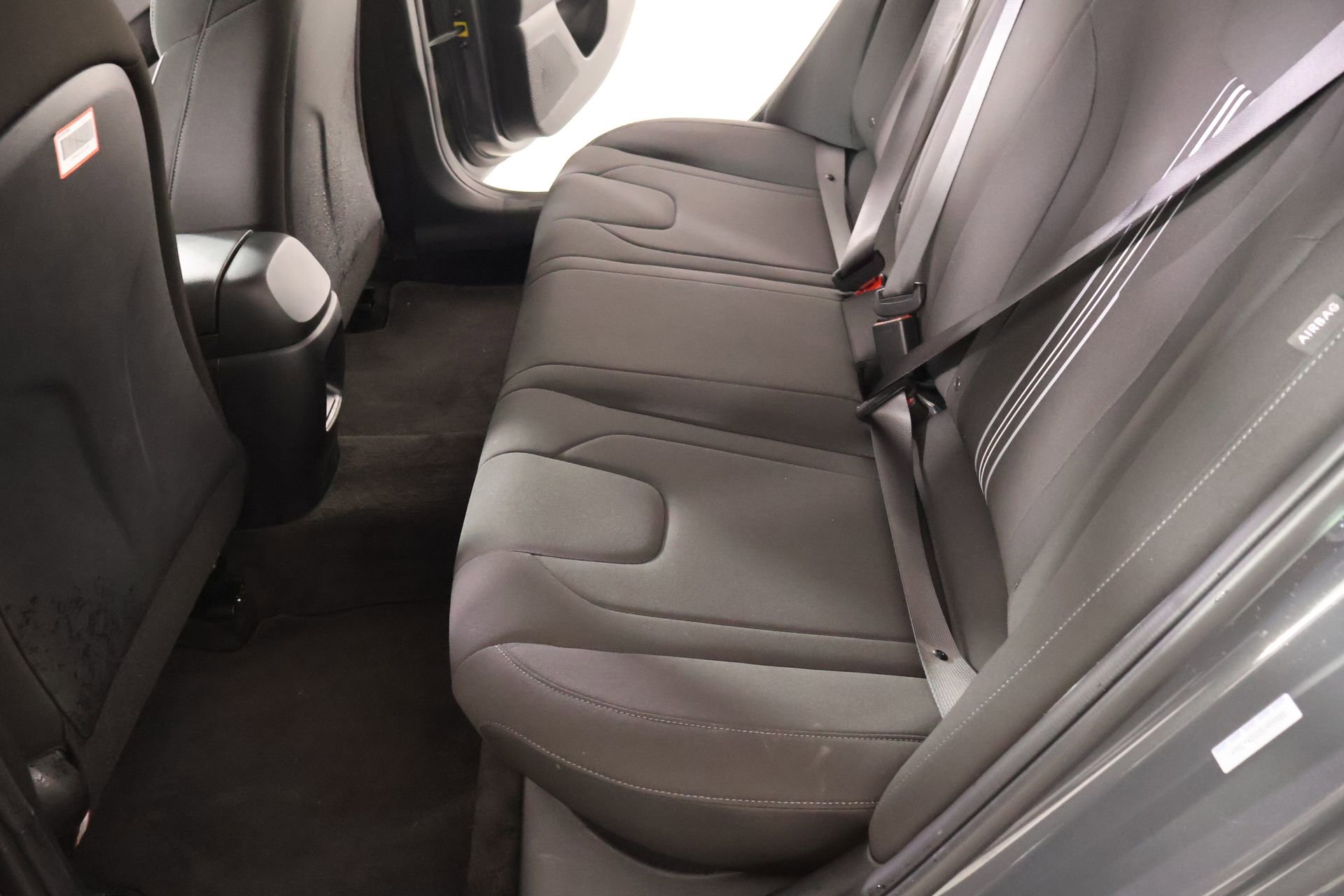 Certified 2025 Hyundai Elantra Sport image 11