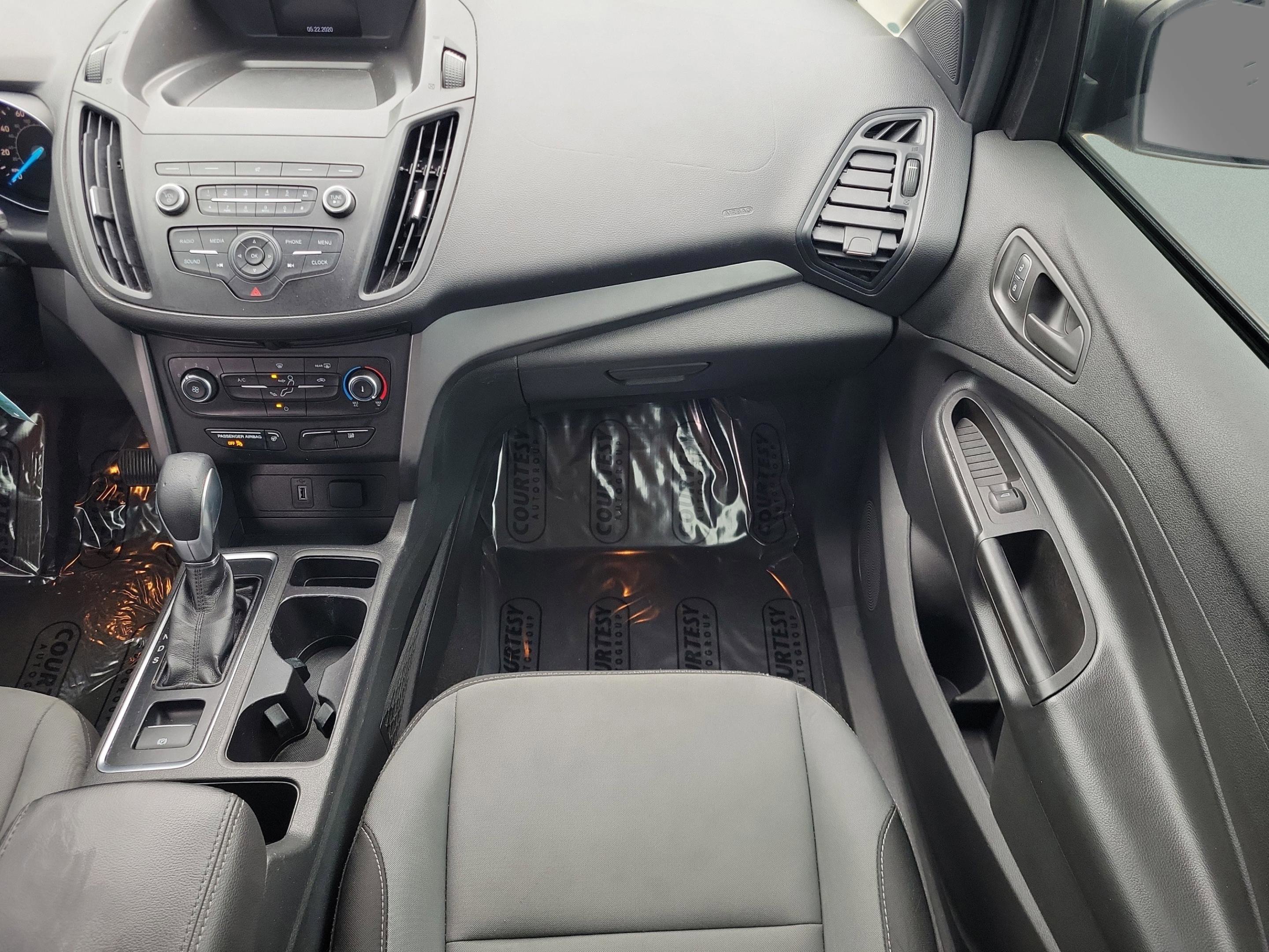 Used 2019 Ford Escape S image 12