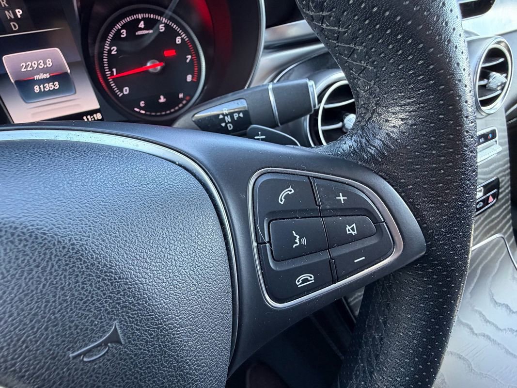 Used 2018 Mercedes-Benz GLC 300 4MATIC image 28