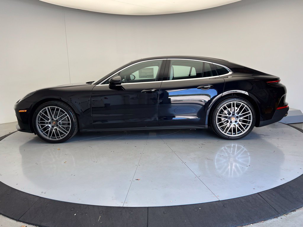 Used 2026 Porsche Panamera RWD image 2