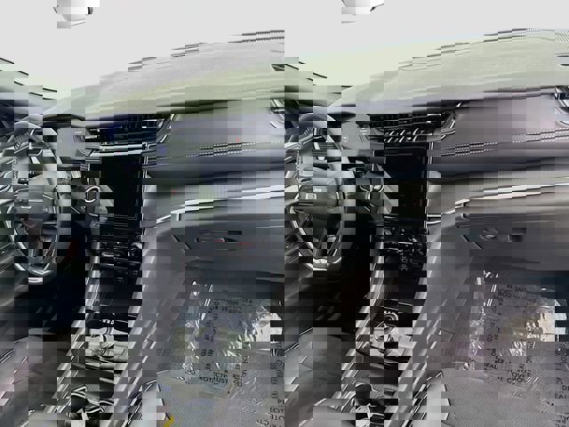 Used 2025 Jeep Grand Cherokee Altitude AWD/4WD image 29