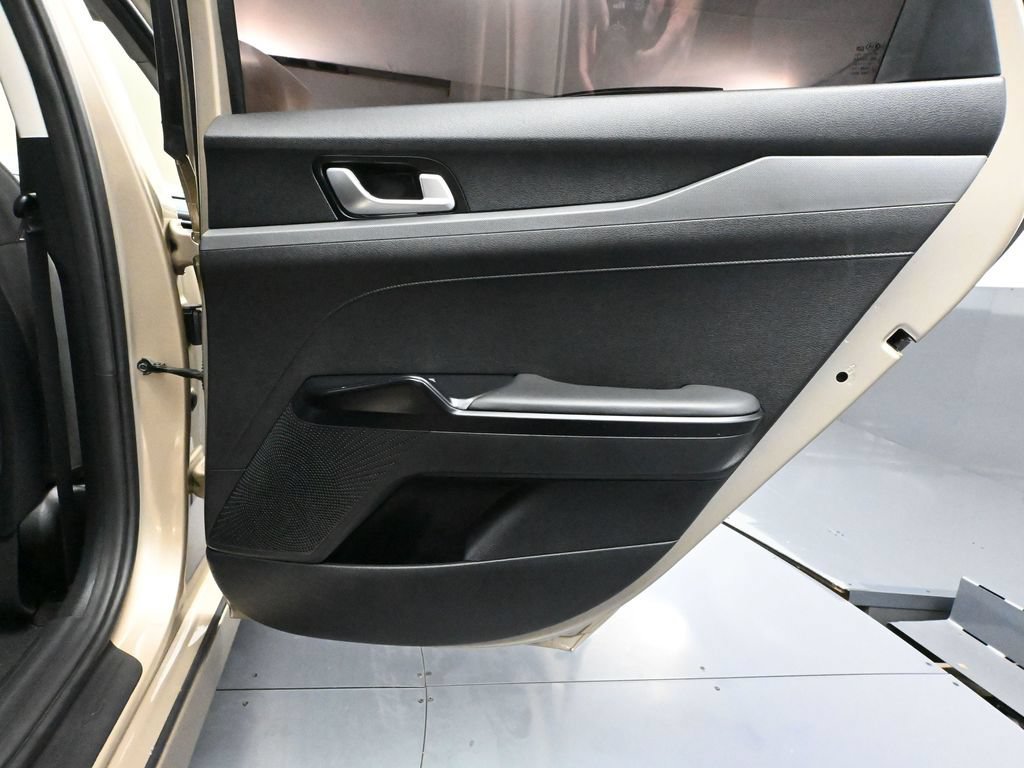 Used 2021 Kia K5 LXS AWD/4WD image 32