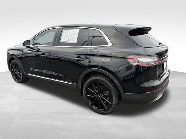Used 2023 Lincoln Nautilus Reserve w/ Monochromatic Package image 4
