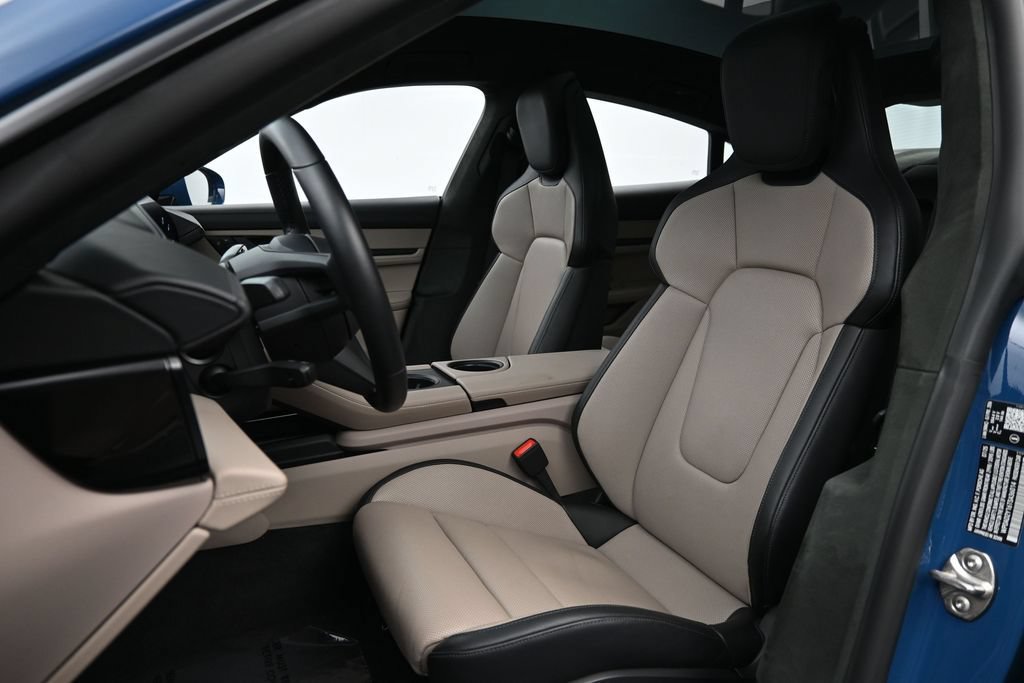 Certified 2026 Porsche Taycan GTS AWD/4WD image 5