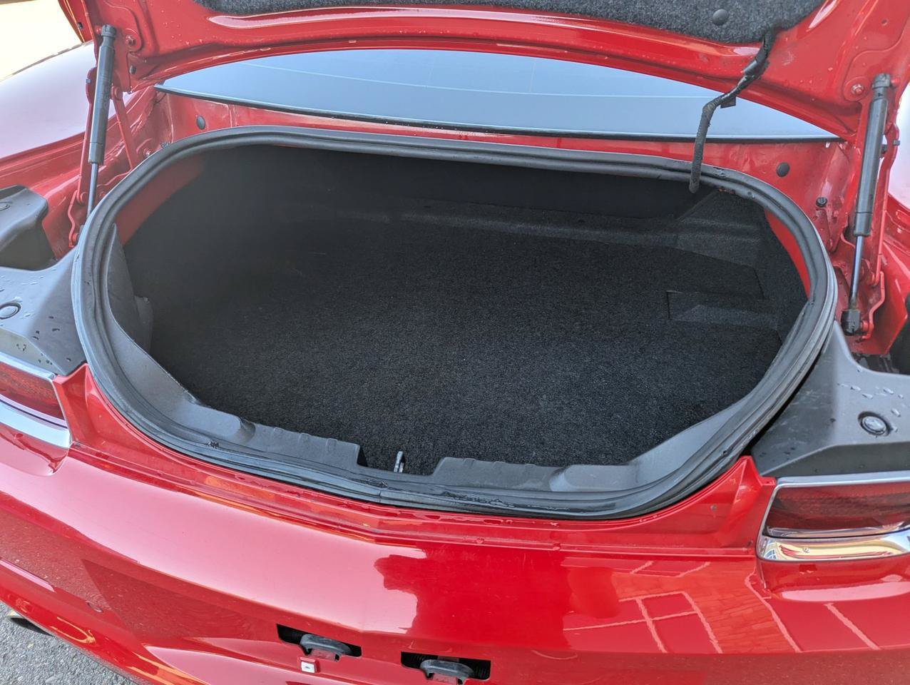 Used 2012 Chevrolet Camaro SS RWD image 21