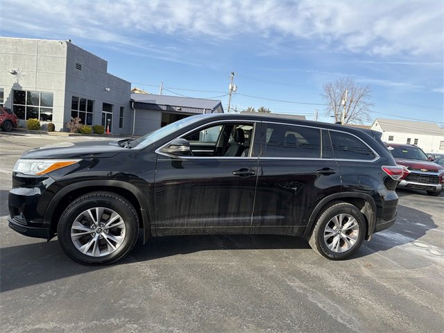 Used 2016 Toyota Highlander Plus image 8