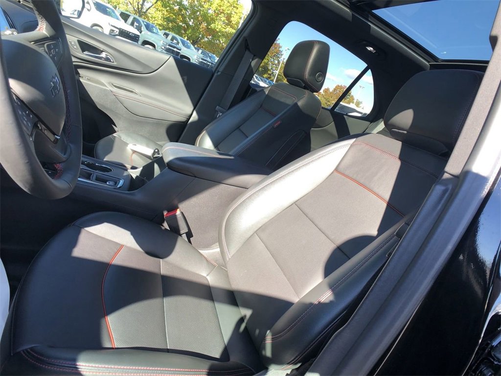 Certified 2024 Chevrolet Equinox RS w/ RS Leather Package image 11