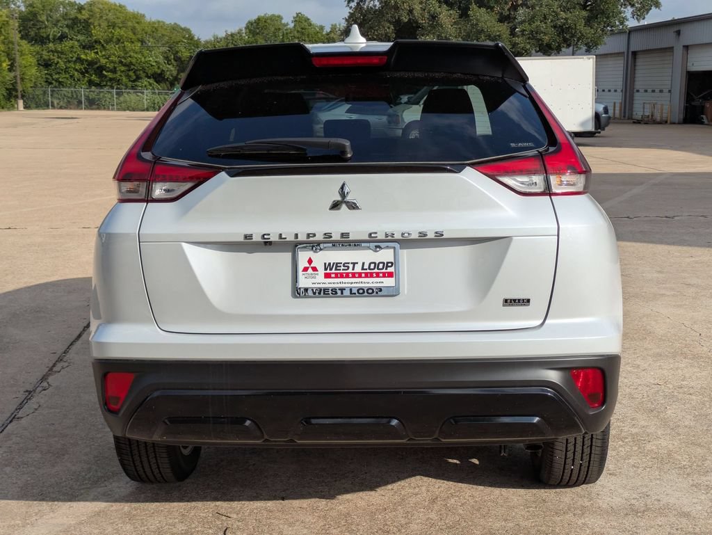 New 2025 Mitsubishi Eclipse Cross AWD image 4