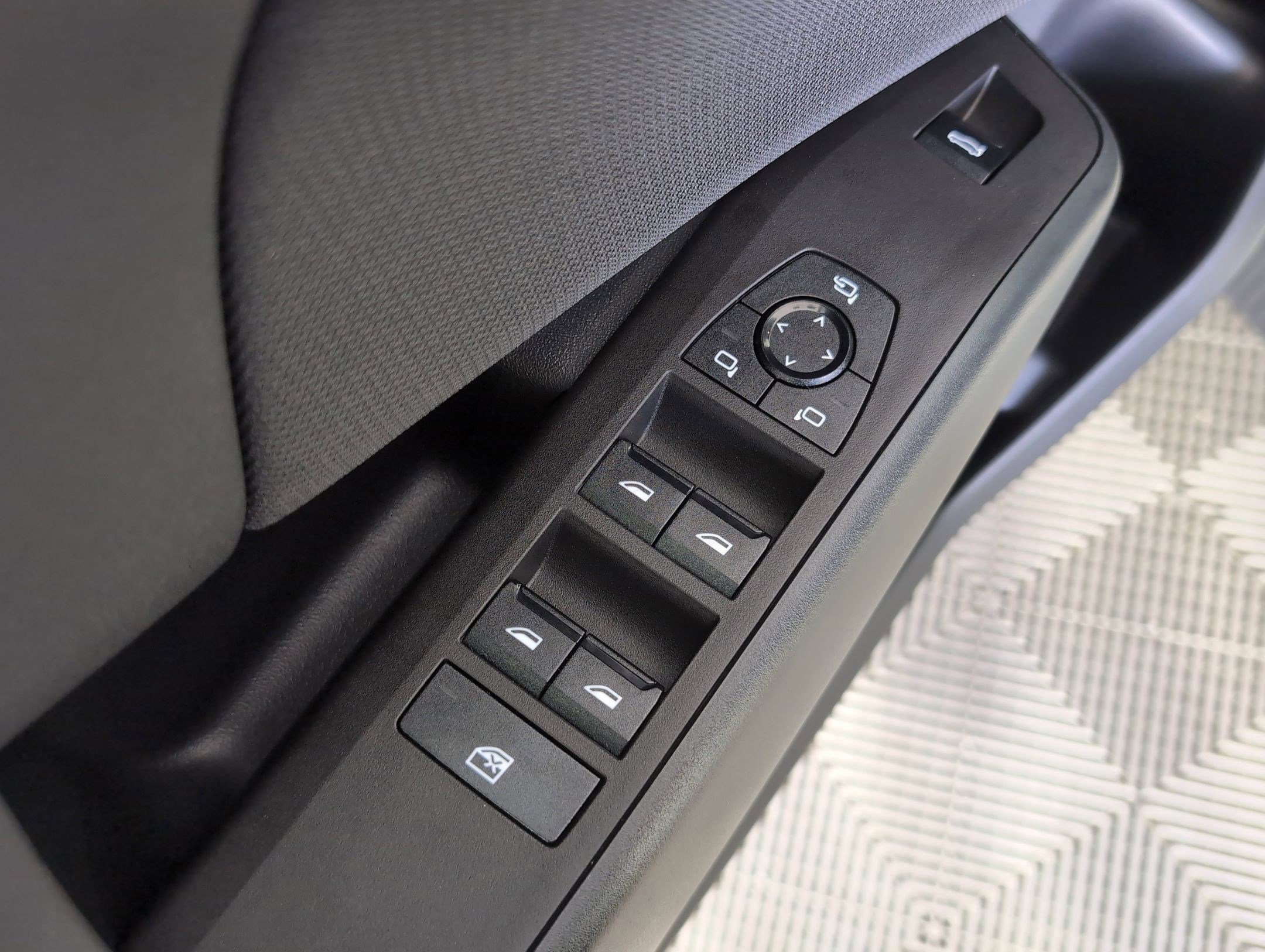 Used 2025 BMW X3 xDrive30i w/ Premium Package image 10