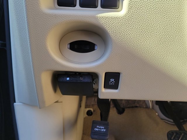 Used 2016 INFINITI QX50 2WD w/ Premium Plus Package image 28