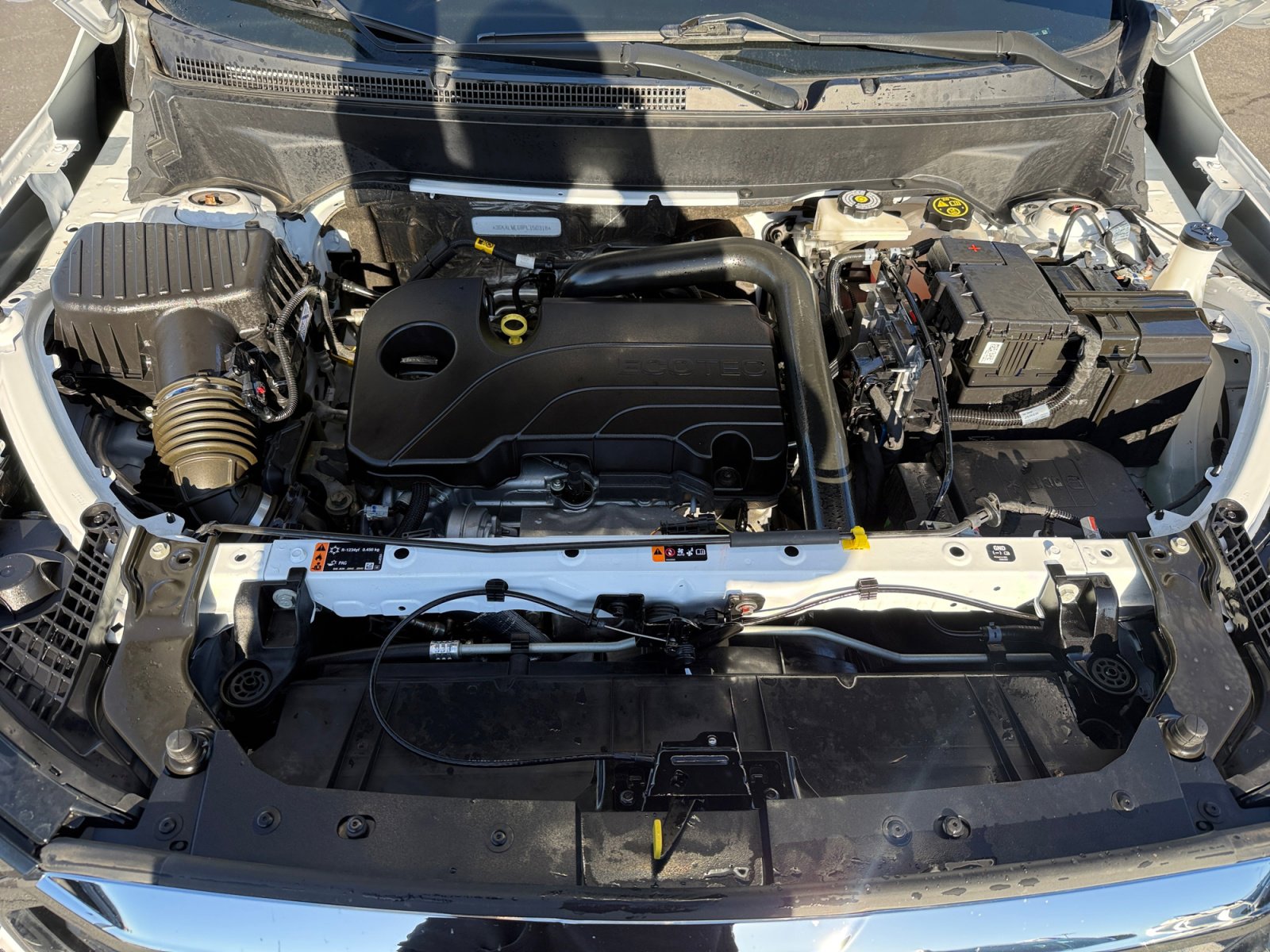 Used 2023 GMC Terrain SLE w/ Driver Convenience Package image 20