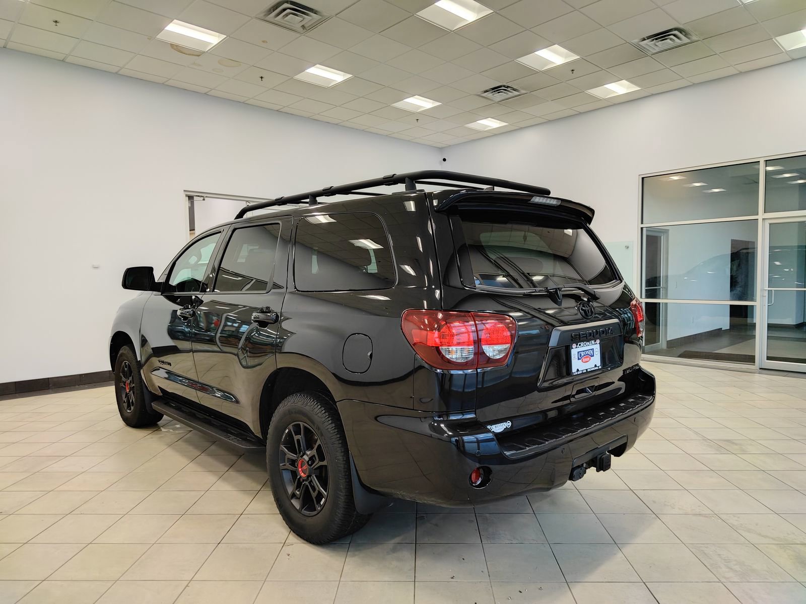 Used 2021 Toyota Sequoia TRD Pro AWD/4WD image 5