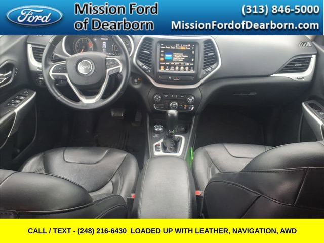 Used 2018 Jeep Cherokee Overland AWD/4WD image 4
