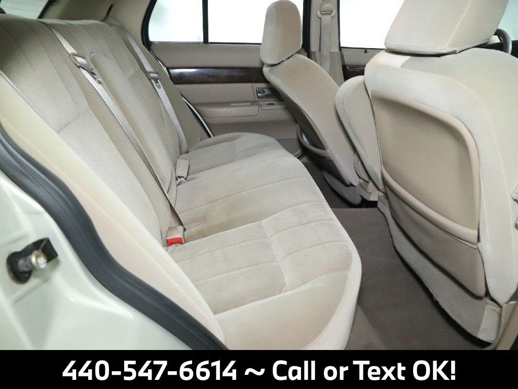 Used 2005 Mercury Grand Marquis GS image 28