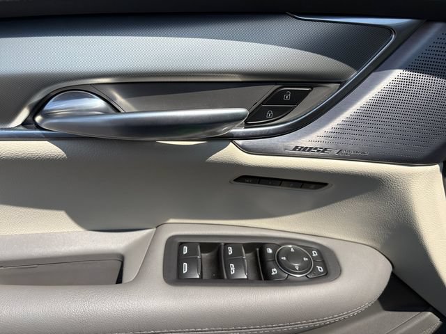 Certified 2024 Cadillac XT5 Premium Luxury w/ LPO, Floor Liner Package AWD/4WD image 19