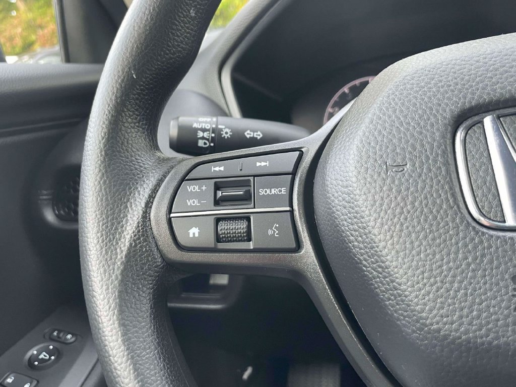 Certified 2023 Honda HR-V LX image 21