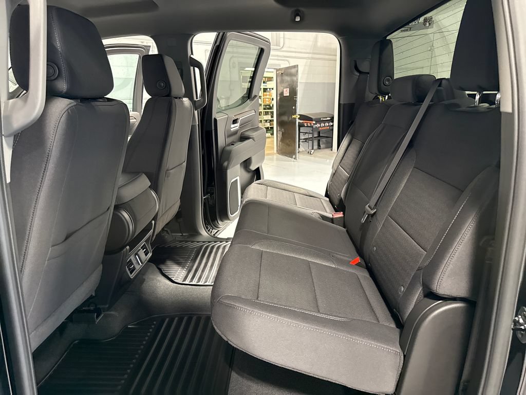 New 2026 Chevrolet Silverado 1500 LT AWD/4WD image 40