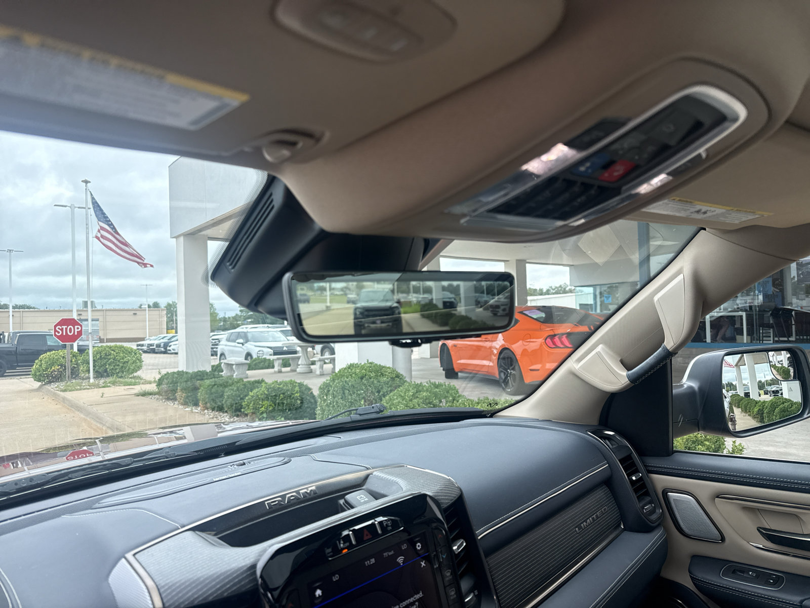 Used 2021 RAM 1500 Limited AWD/4WD image 4
