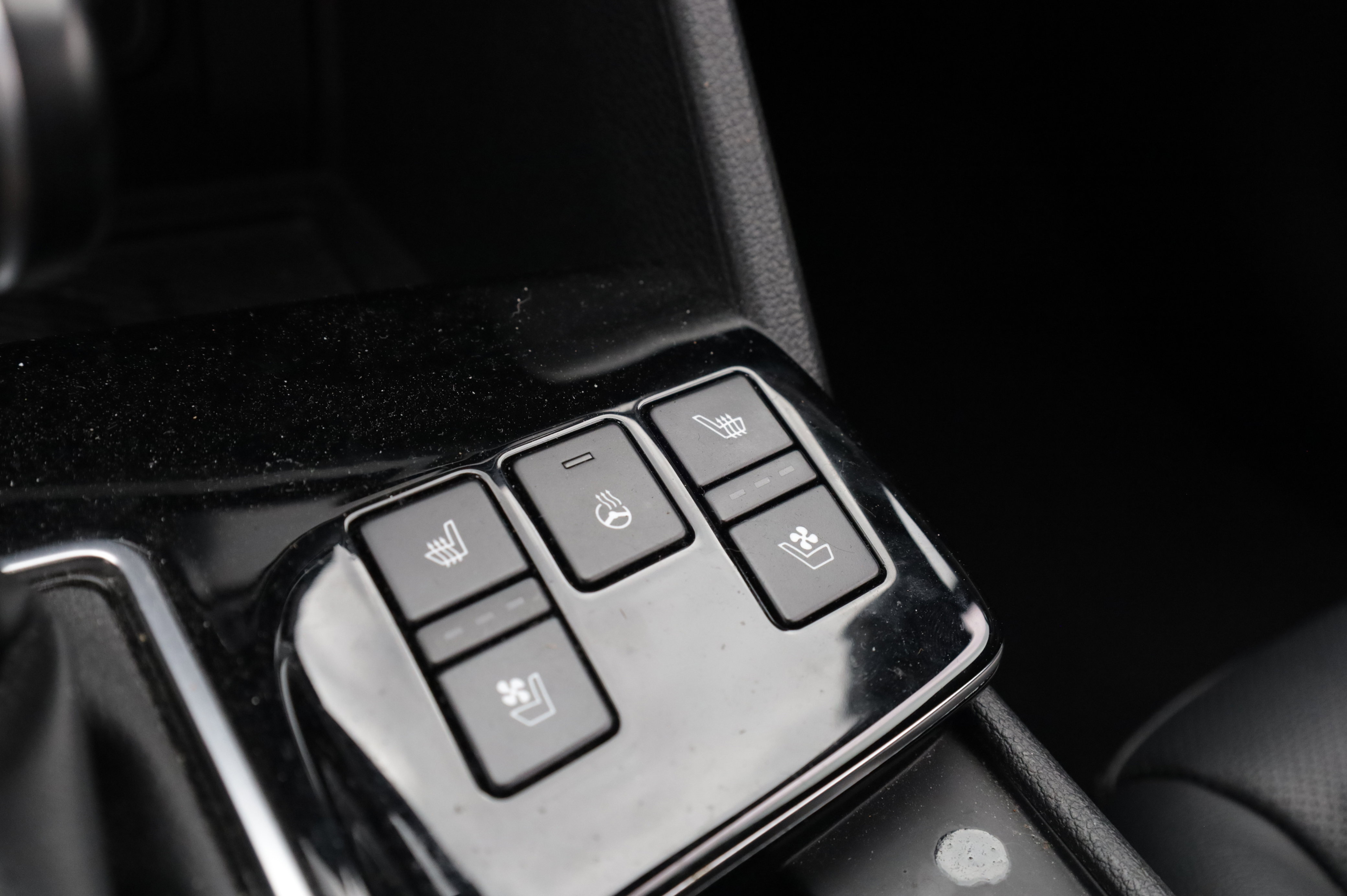 Used 2023 Kia Sportage X-Pro Prestige AWD/4WD image 13