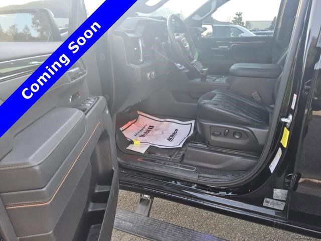 Used 2025 GMC Sierra 1500 AT4 w/ AT4 Premium Package image 6