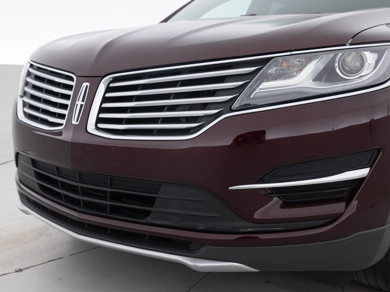 Used 2018 Lincoln MKC Premiere AWD/4WD image 16