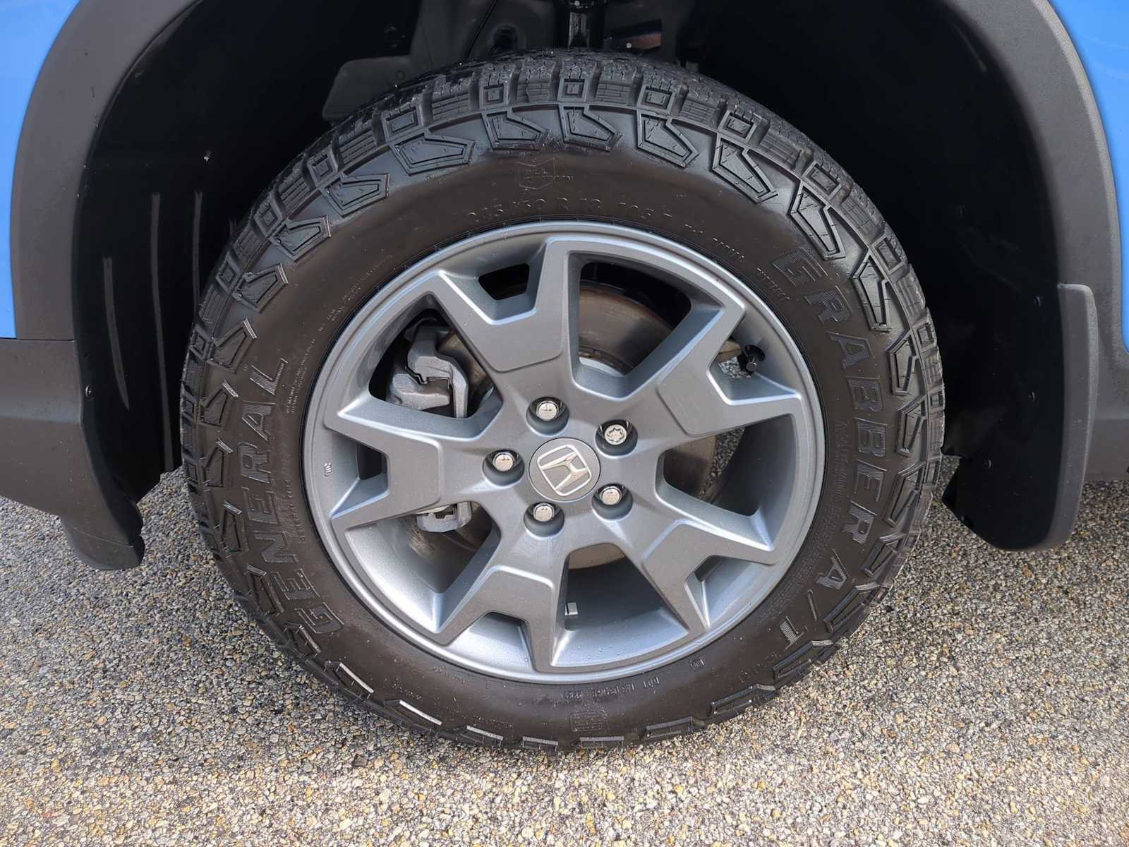Used 2025 Honda Passport TrailSport image 34