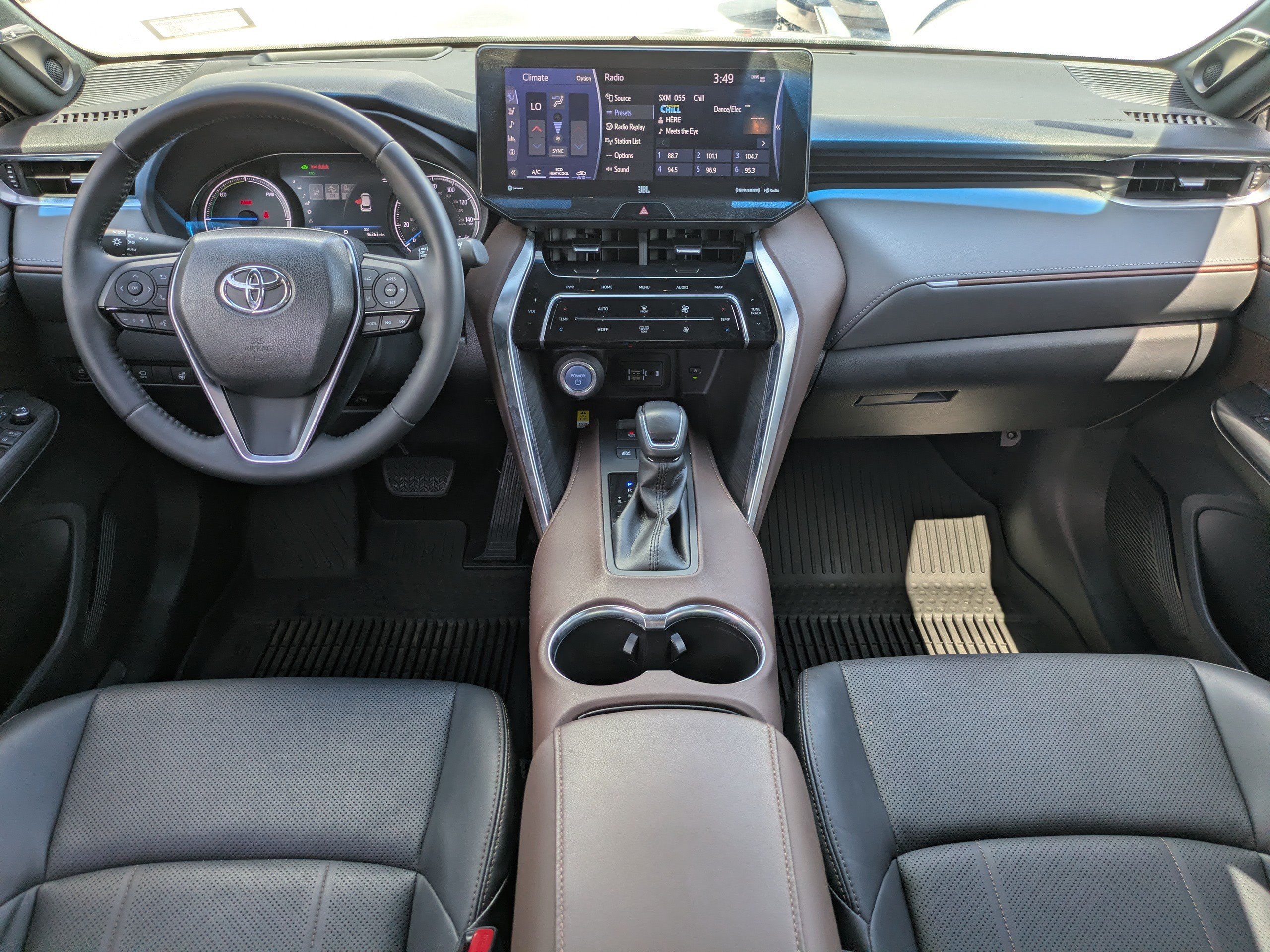 Used 2021 Toyota Venza Limited w/ Advanced Technology Package AWD/4WD image 14