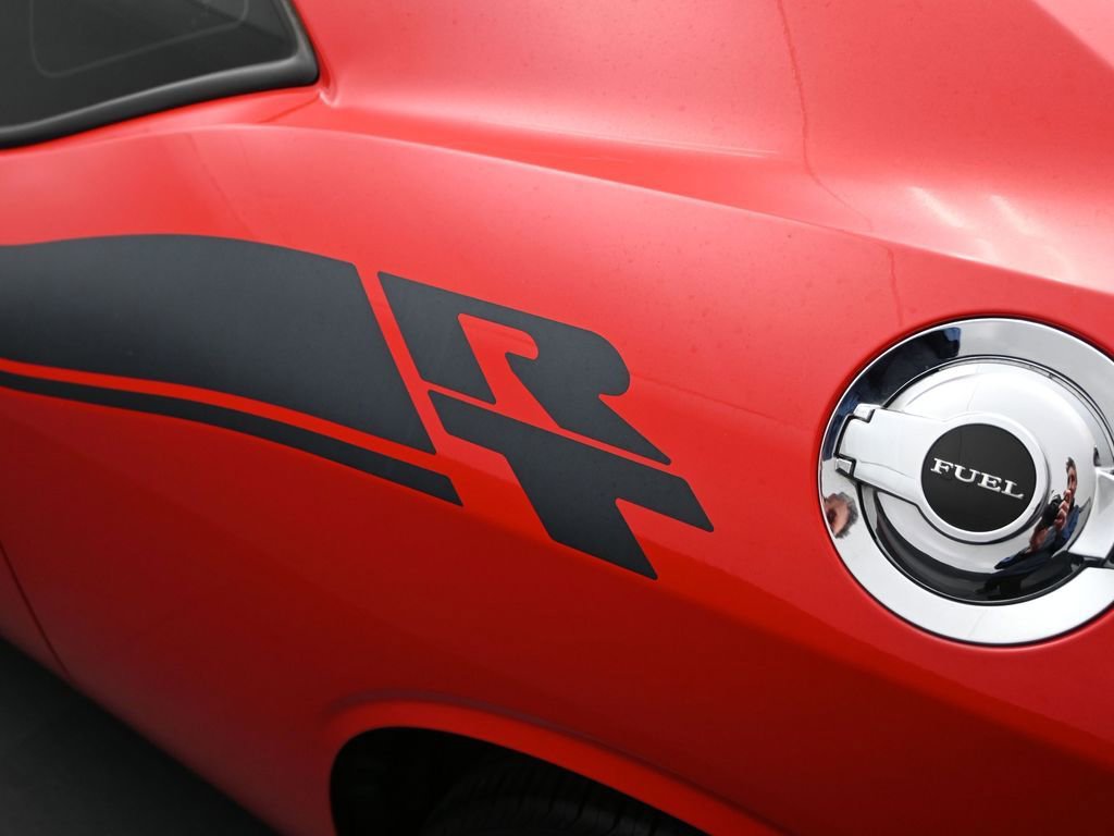 Used 2015 Dodge Challenger R/T w/ Quick Order Package 28B R/T image 10