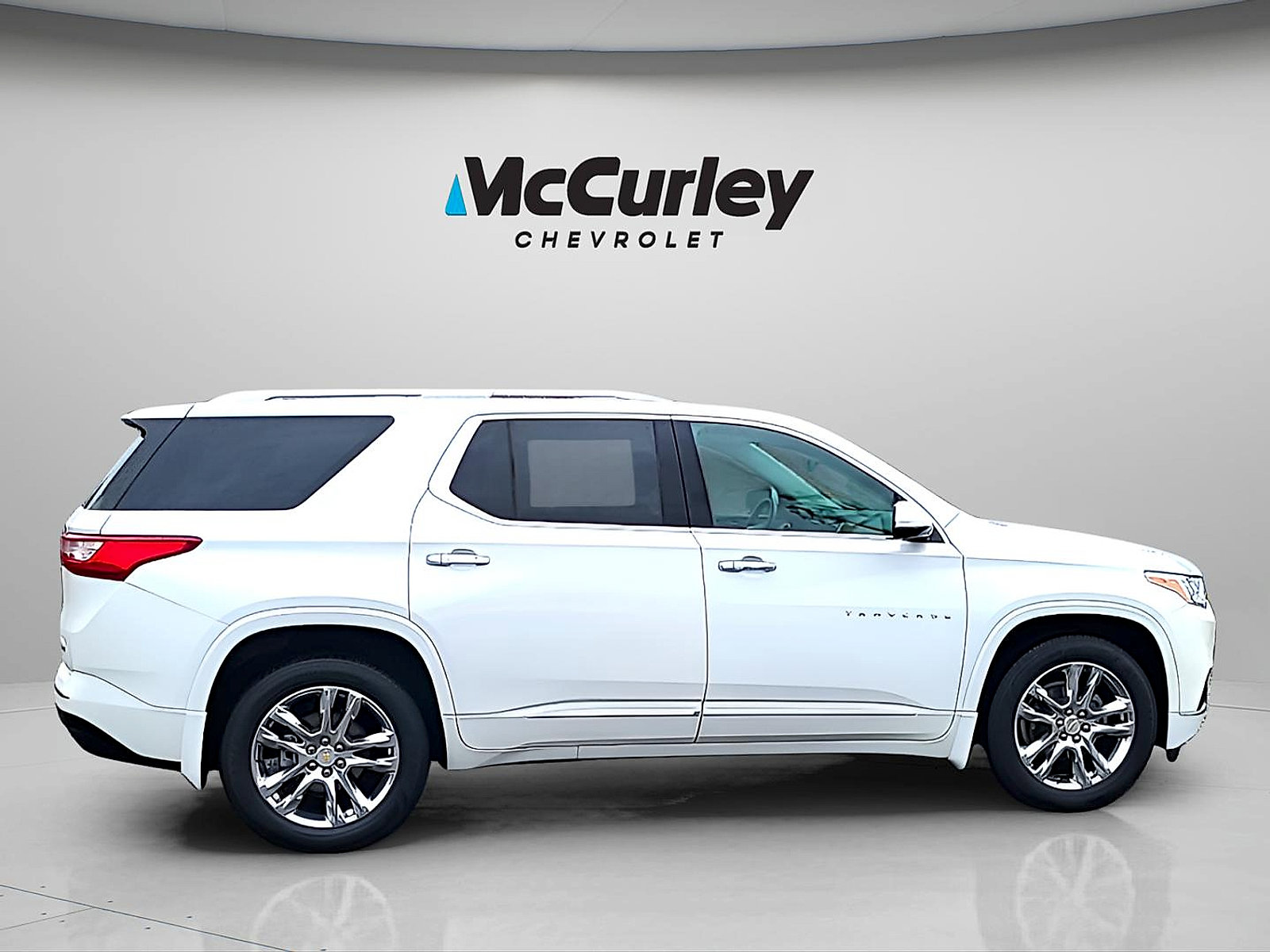 Used 2020 Chevrolet Traverse High Country AWD/4WD image 8