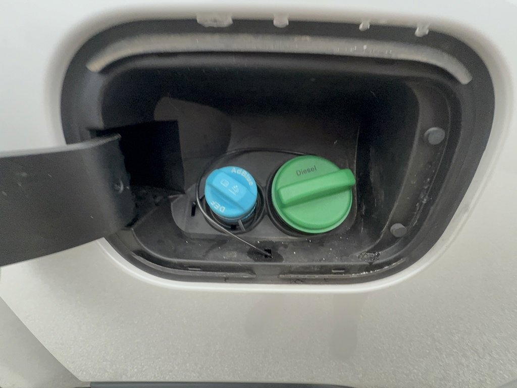 Used 2024 GMC Sierra 2500 Denali Ultimate w/ LPO, GMC Protection Package image 31