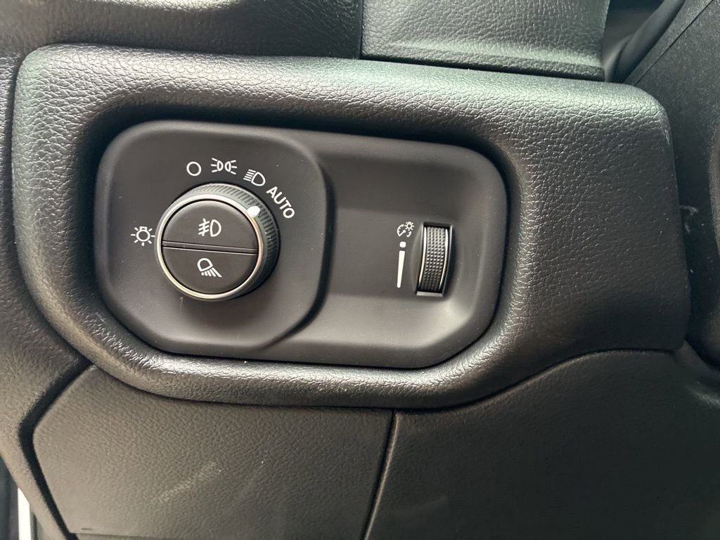 New 2026 RAM 2500 Tradesman AWD/4WD image 21