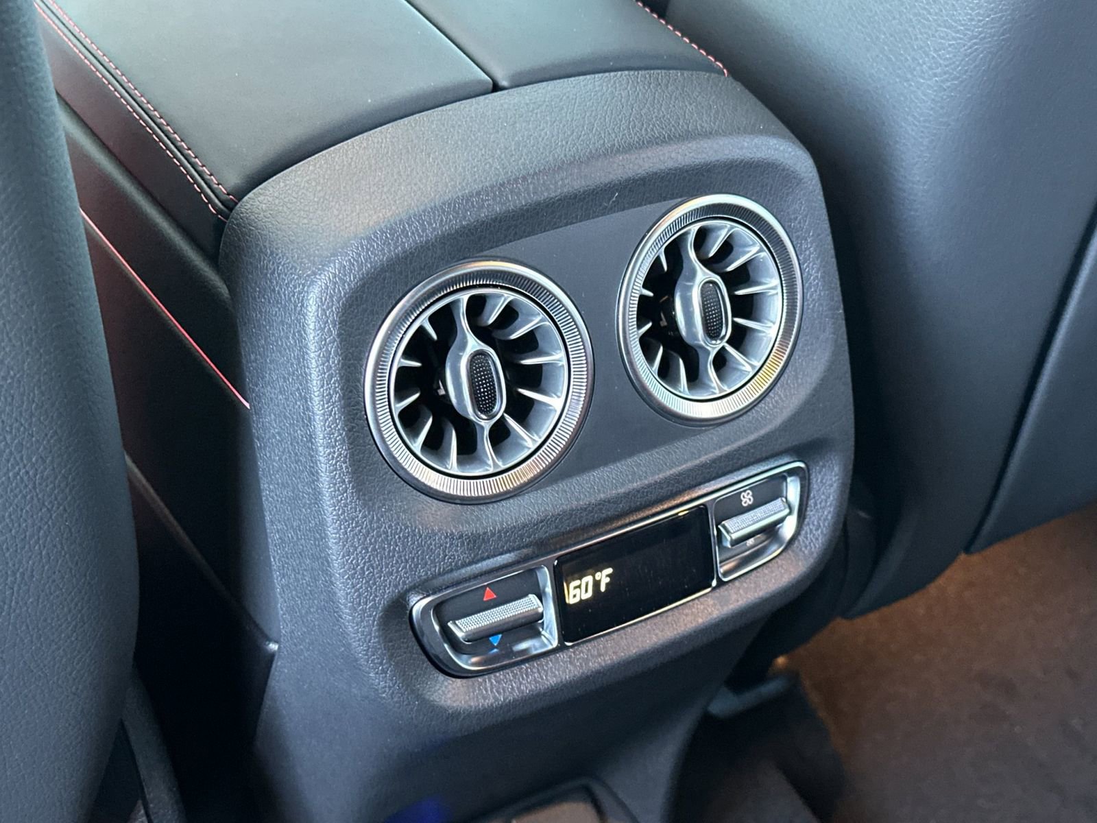 New 2026 Mercedes-Benz G 550 image 13