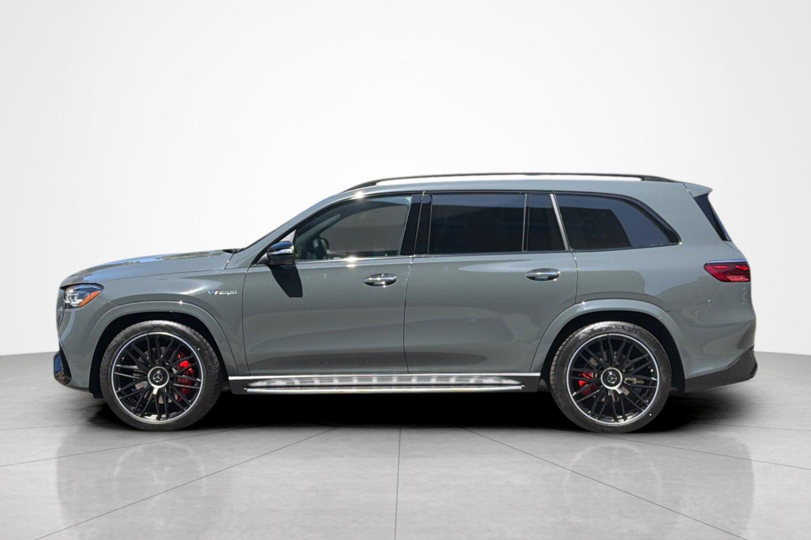 New 2026 Mercedes-Benz GLS 63 AMG 4MATIC image 2