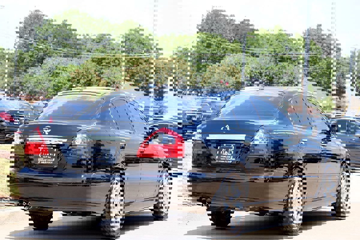 Used 2004 INFINITI Q45 Premium image 11