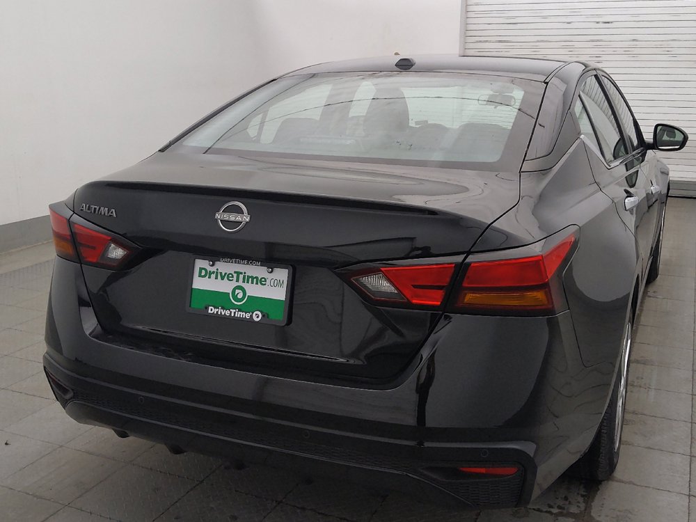 Used 2025 Nissan Altima 2.5 S FWD image 7