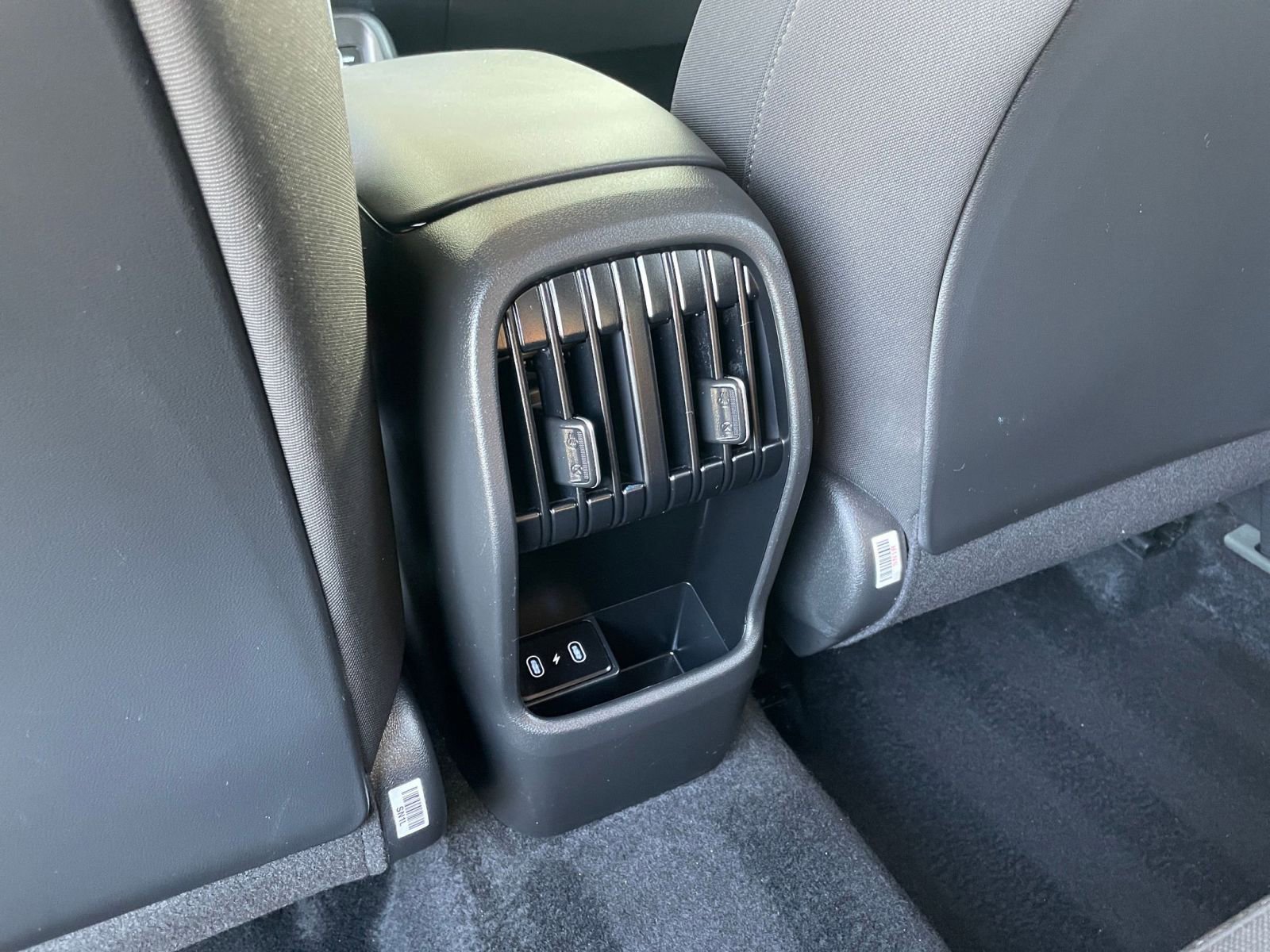 Used 2025 Hyundai Kona SEL FWD image 23